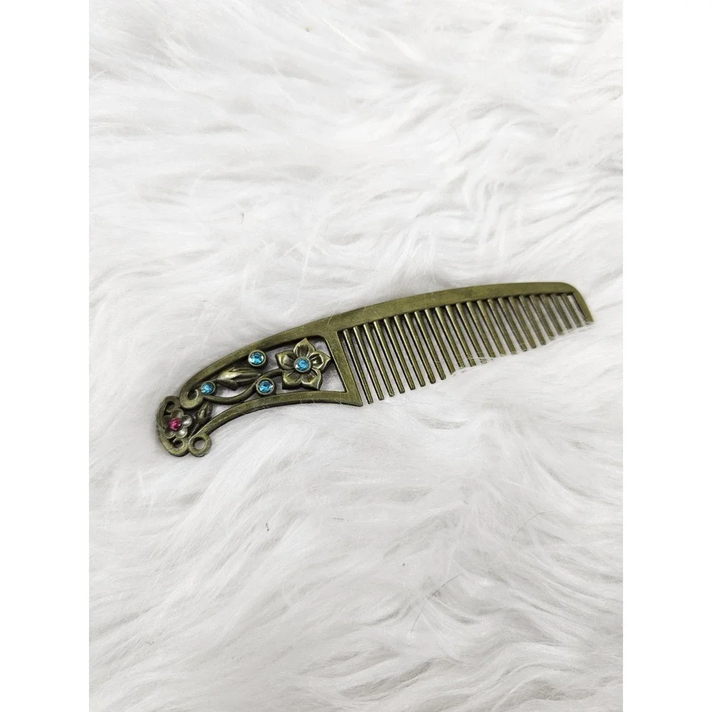Super Nice Vintage Bejeweled Comb Vanity